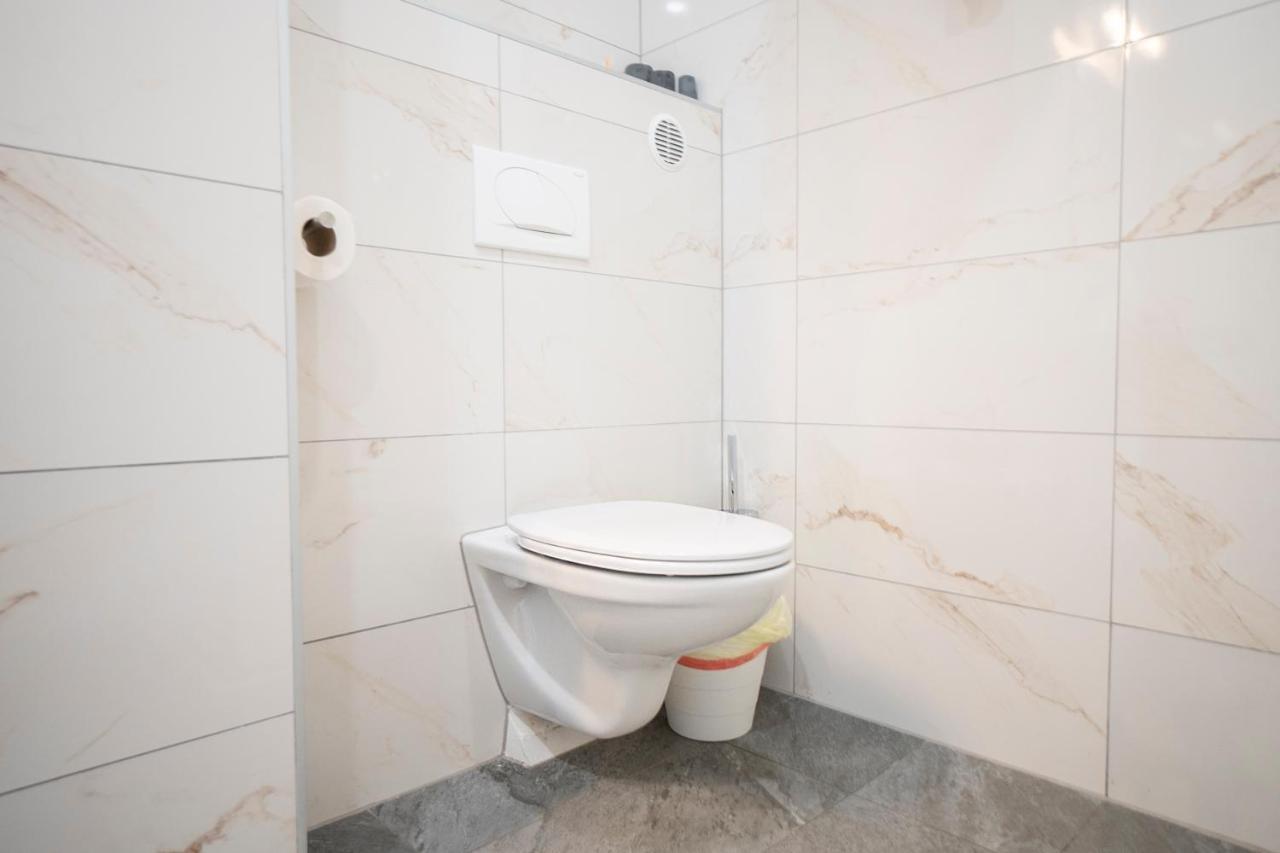 Brand New Charming Appartmet Near Augarten & Apartamento *